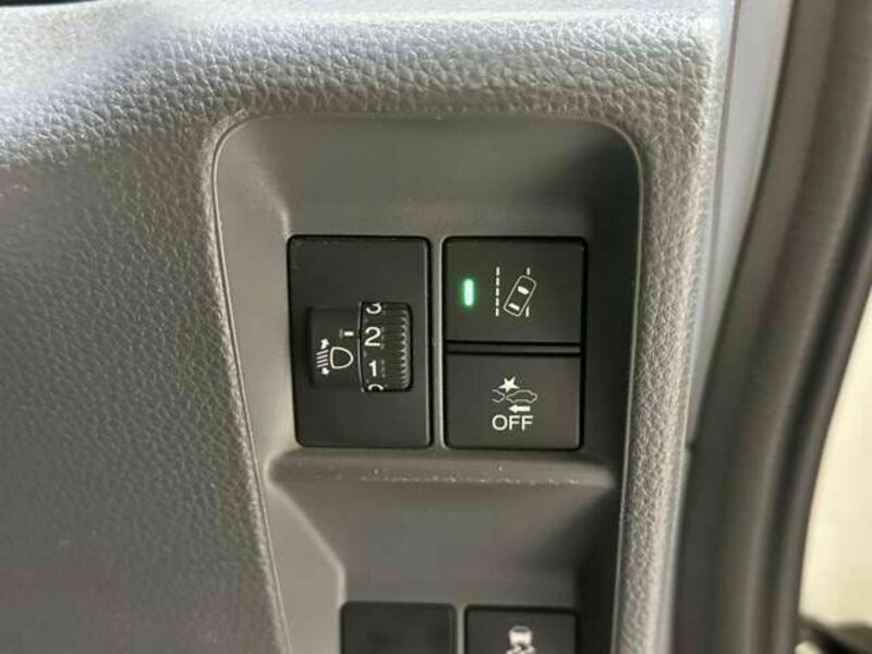 N-VAN