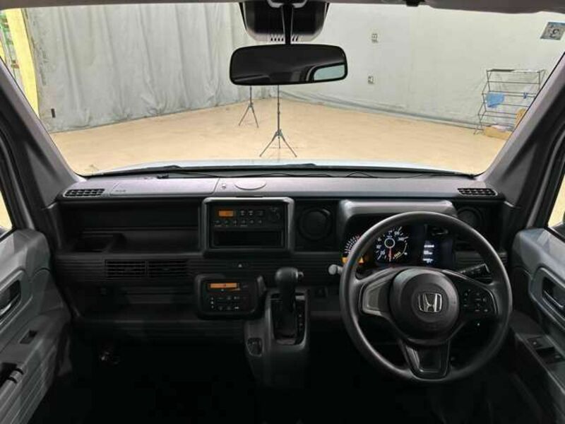 N-VAN