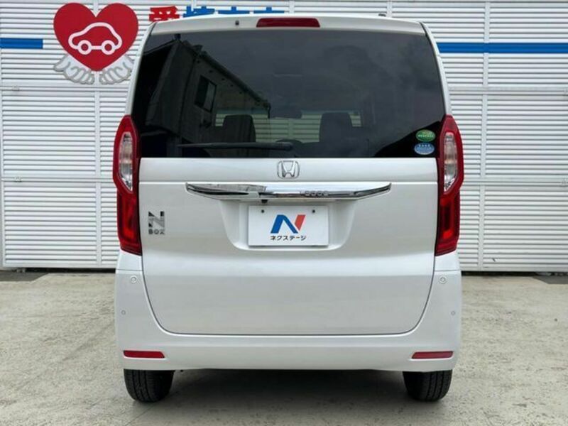 N BOX