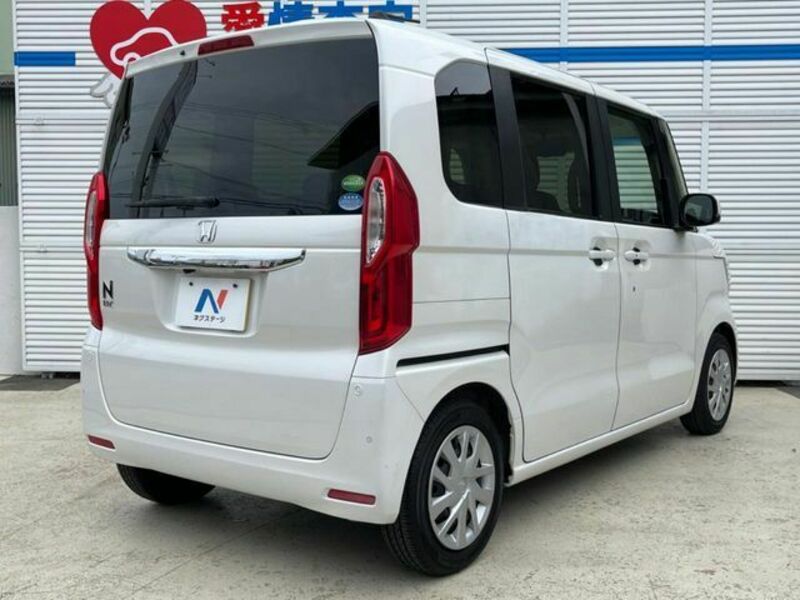 N BOX