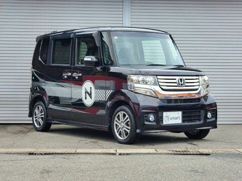 N BOX CUSTOM