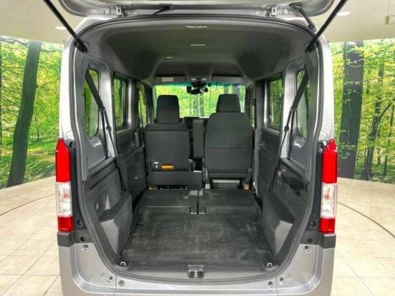 N-VAN