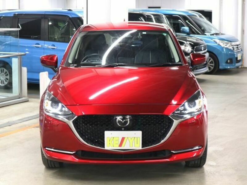 MAZDA2