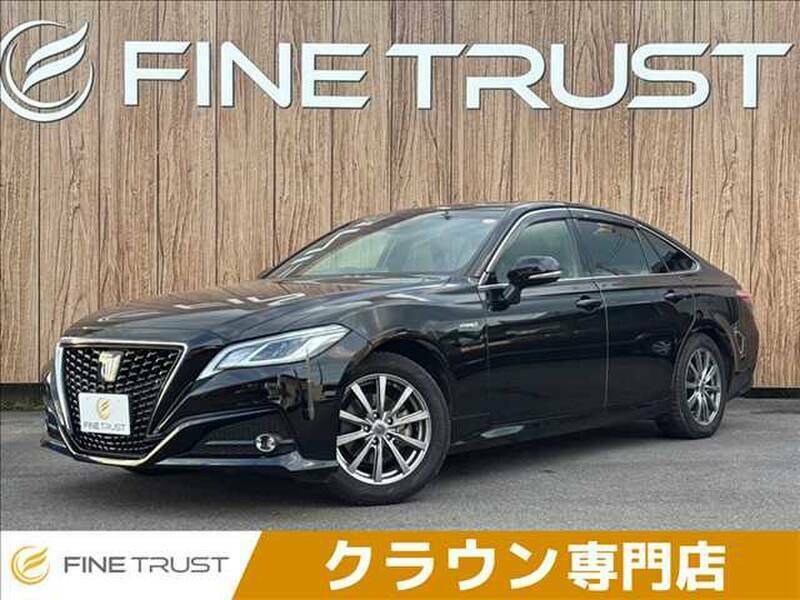 TOYOTA CROWN
