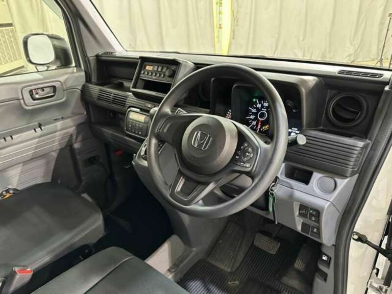 N-VAN