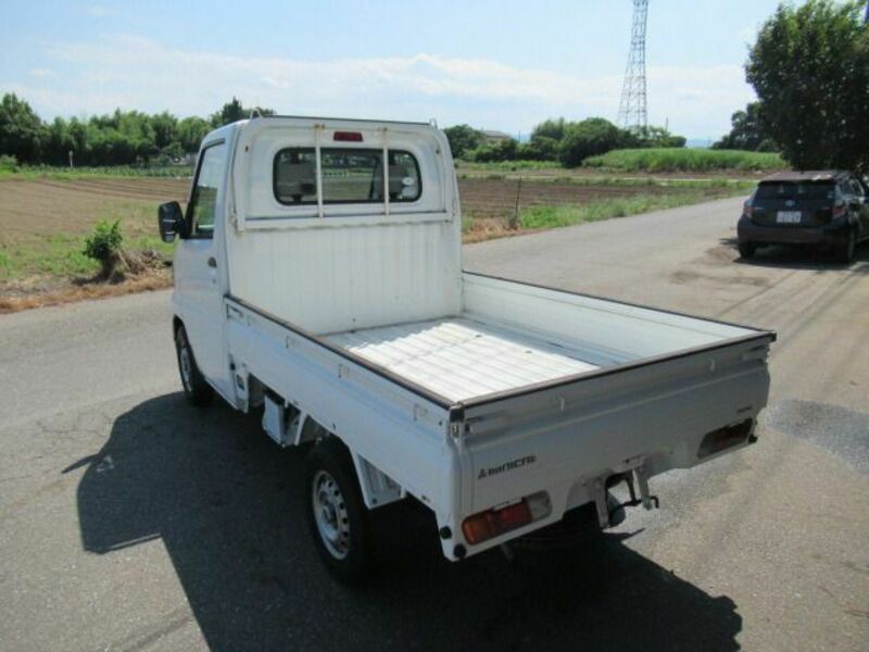 MINICAB TRUCK