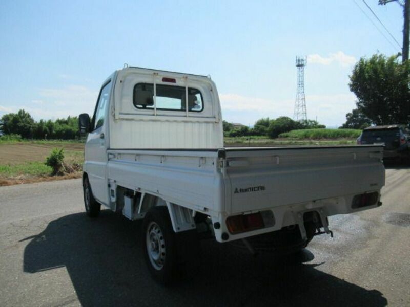 MINICAB TRUCK