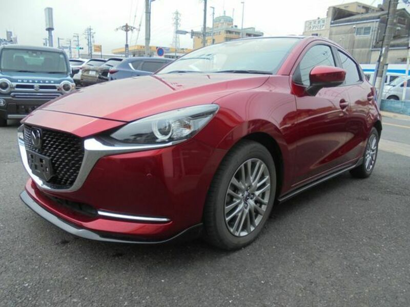 MAZDA2