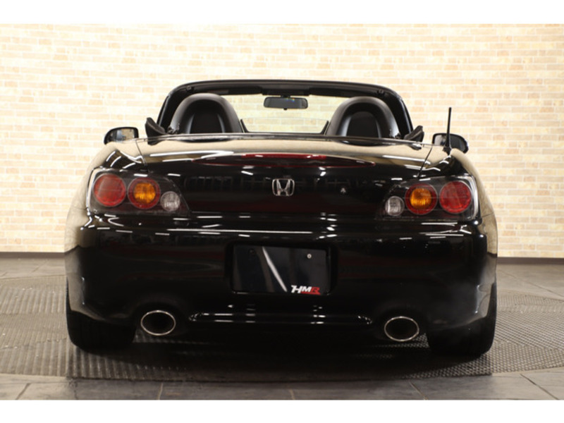 S2000