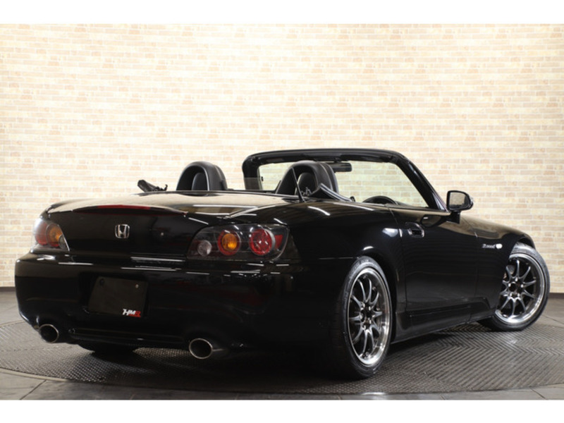 S2000