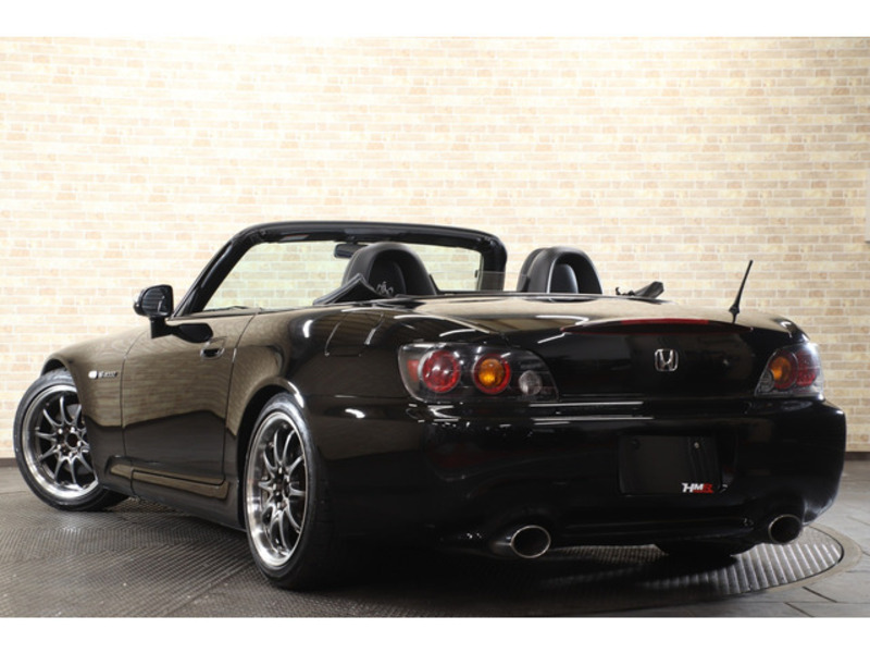 S2000