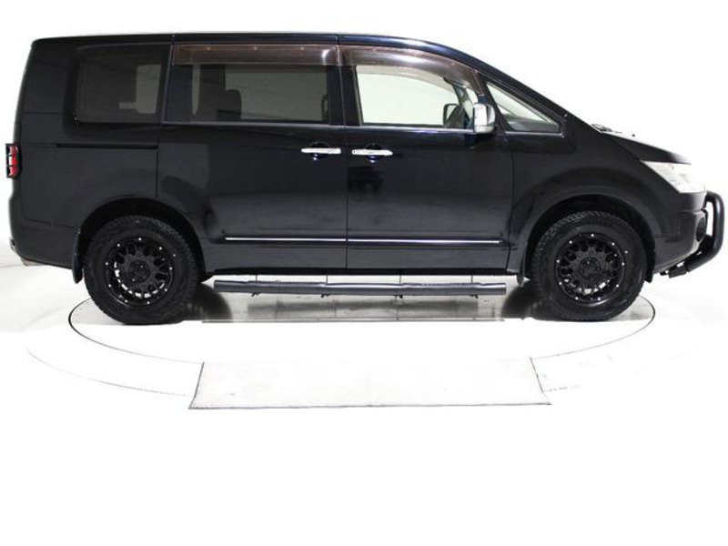 DELICA D5