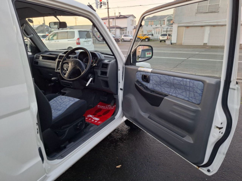 PAJERO MINI
