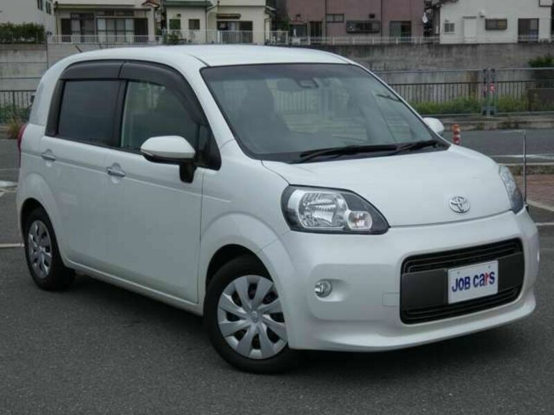 TOYOTA PORTE