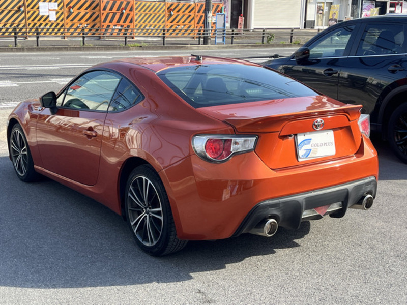 86