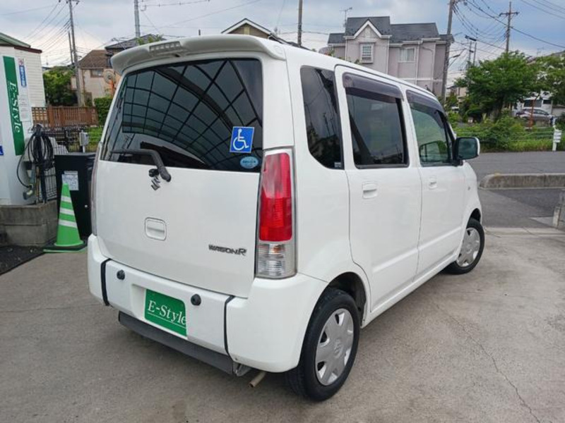 WAGON R
