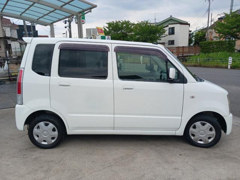 WAGON R