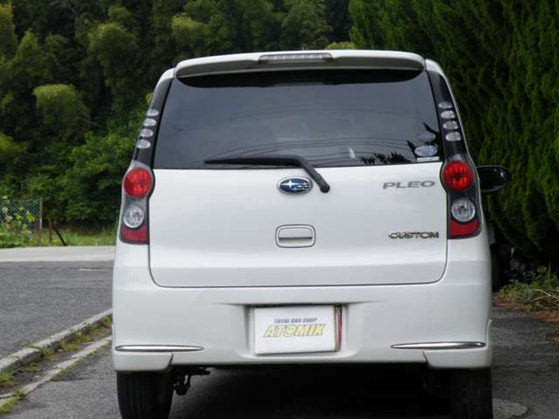 PLEO