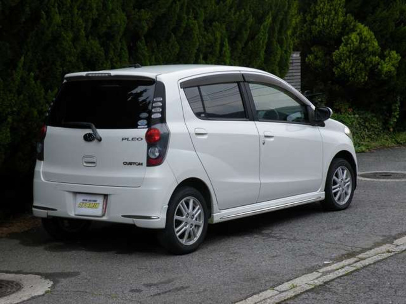 PLEO