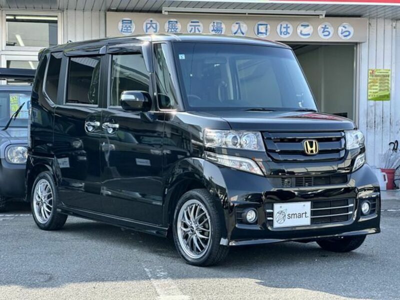 N BOX CUSTOM