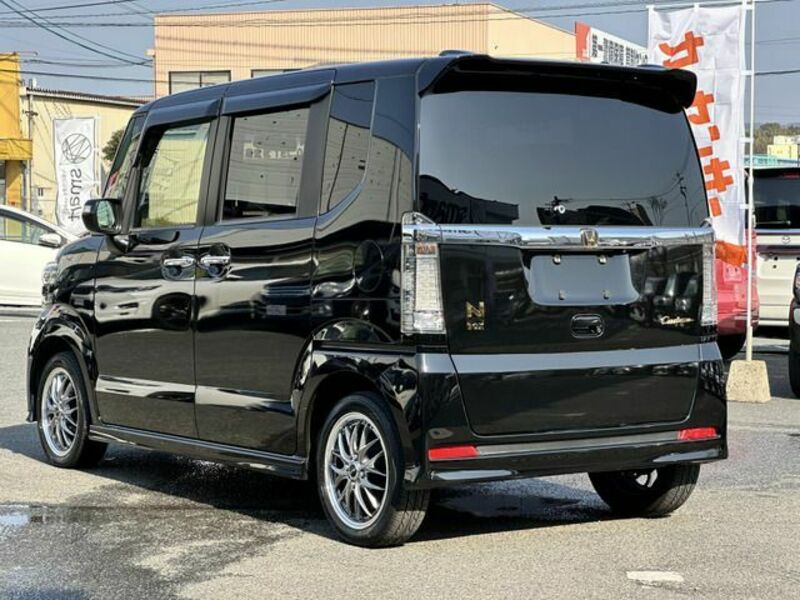 N BOX CUSTOM