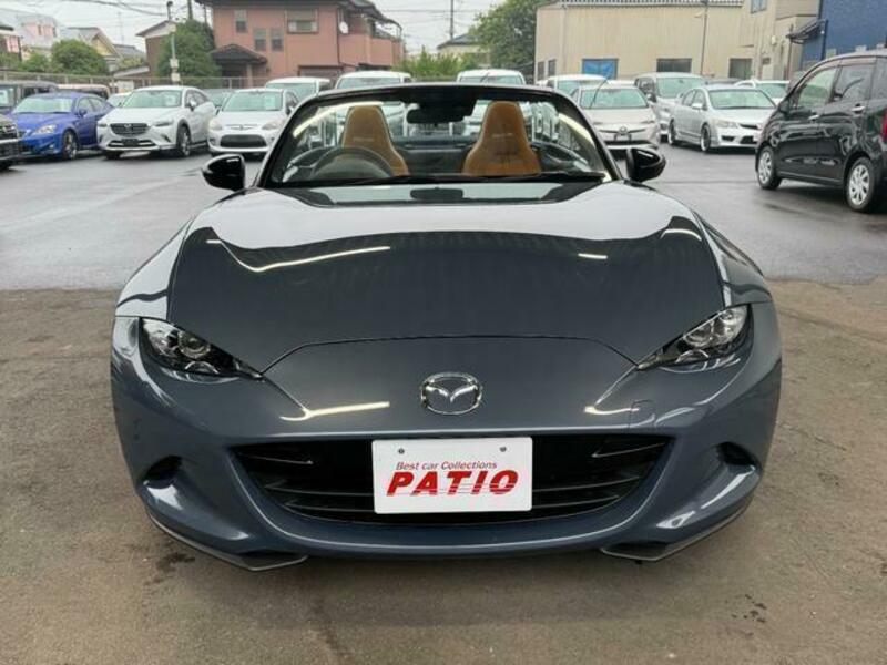 ROADSTER