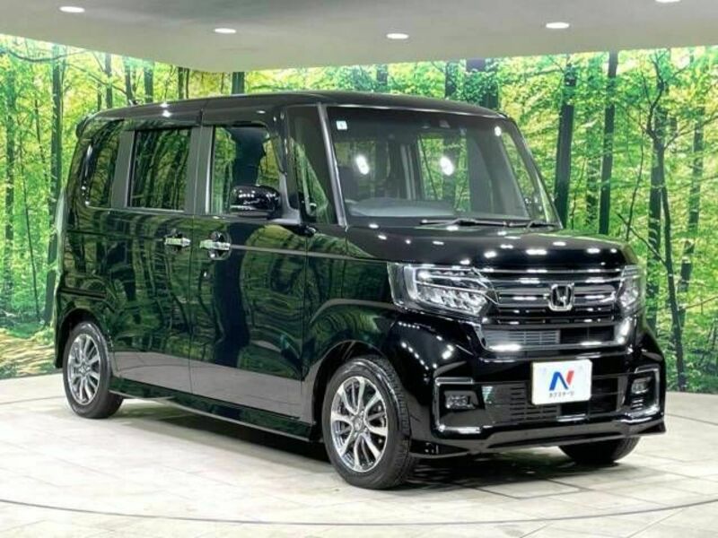 N BOX CUSTOM