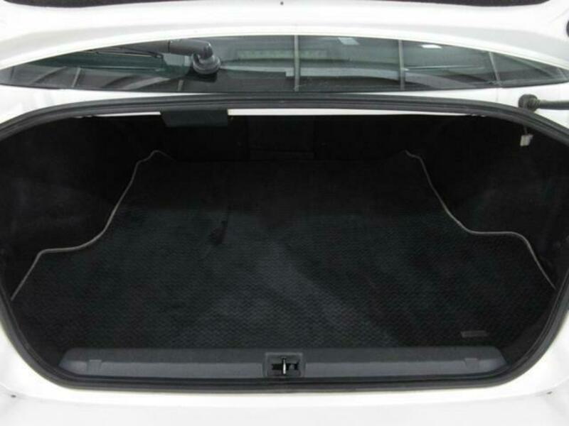 LEGACY B4