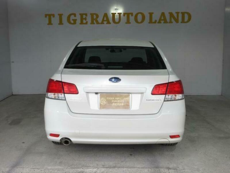 LEGACY B4
