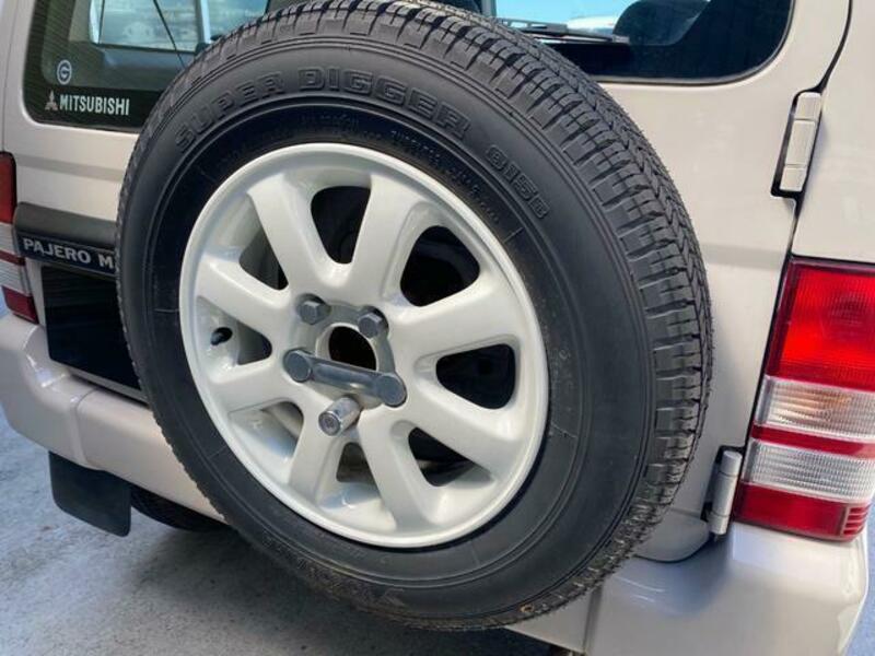 PAJERO MINI