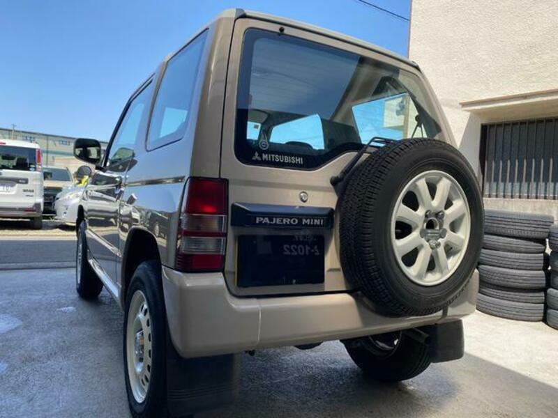 PAJERO MINI