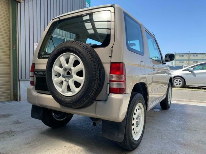 PAJERO MINI