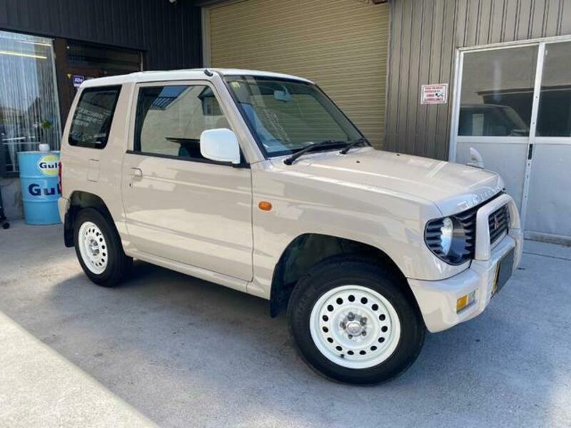PAJERO MINI