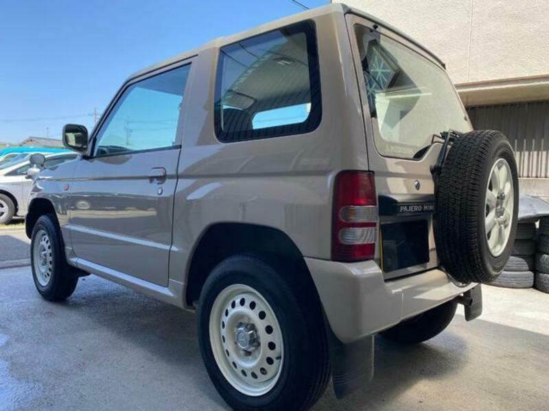 PAJERO MINI