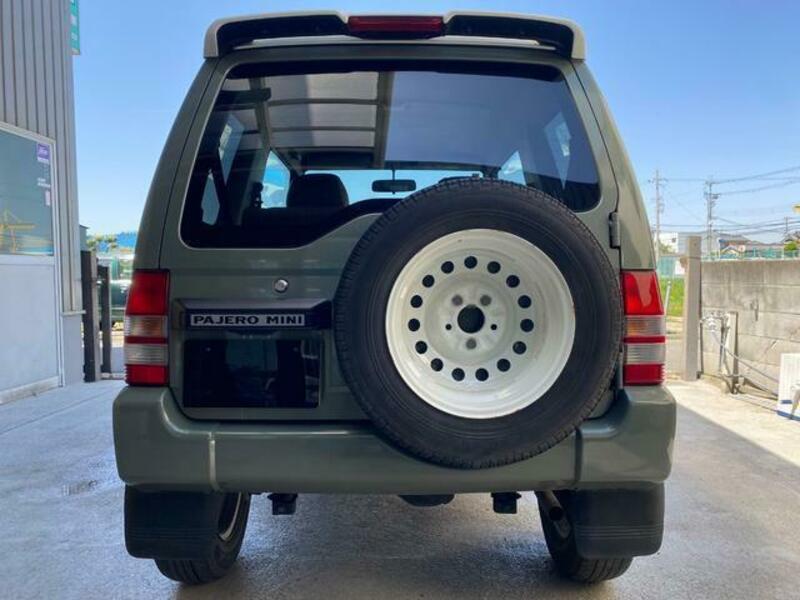 PAJERO MINI