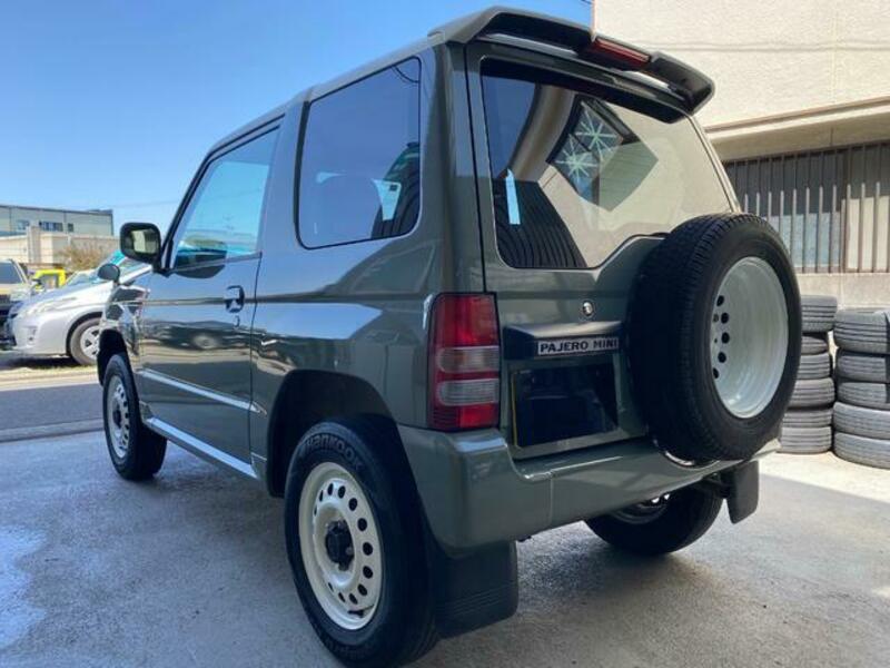 PAJERO MINI