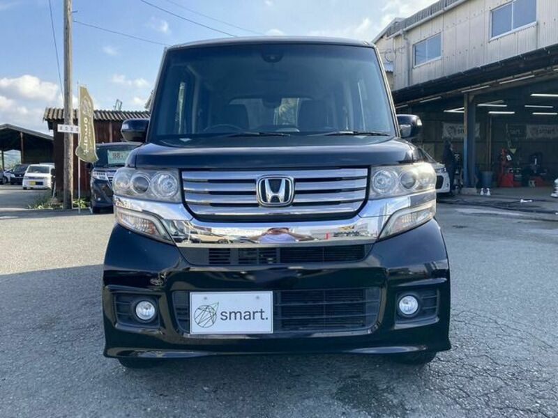 N BOX CUSTOM