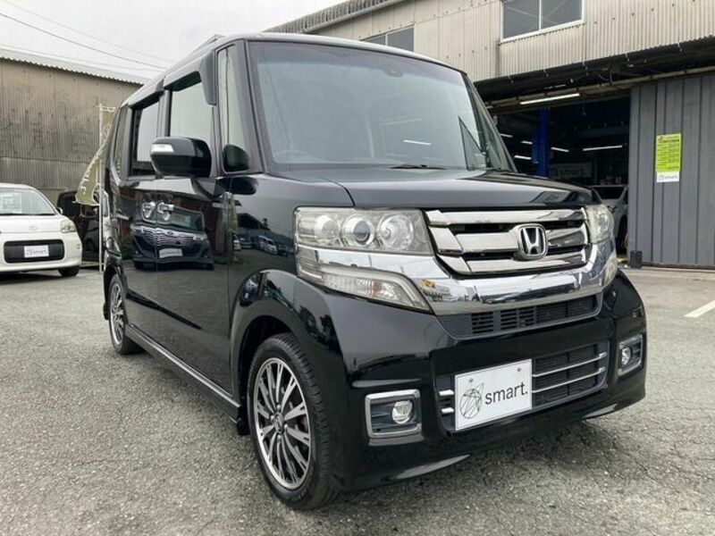 N BOX CUSTOM