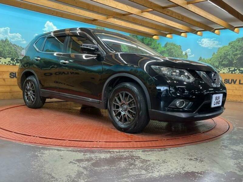 X-TRAIL