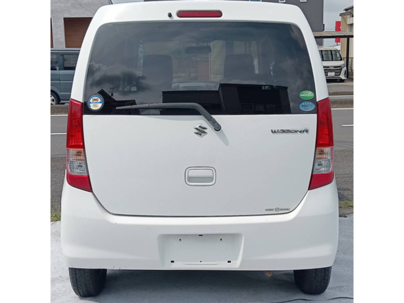 WAGON R