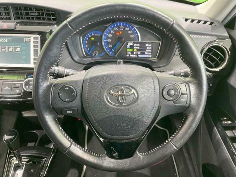 COROLLA FIELDER