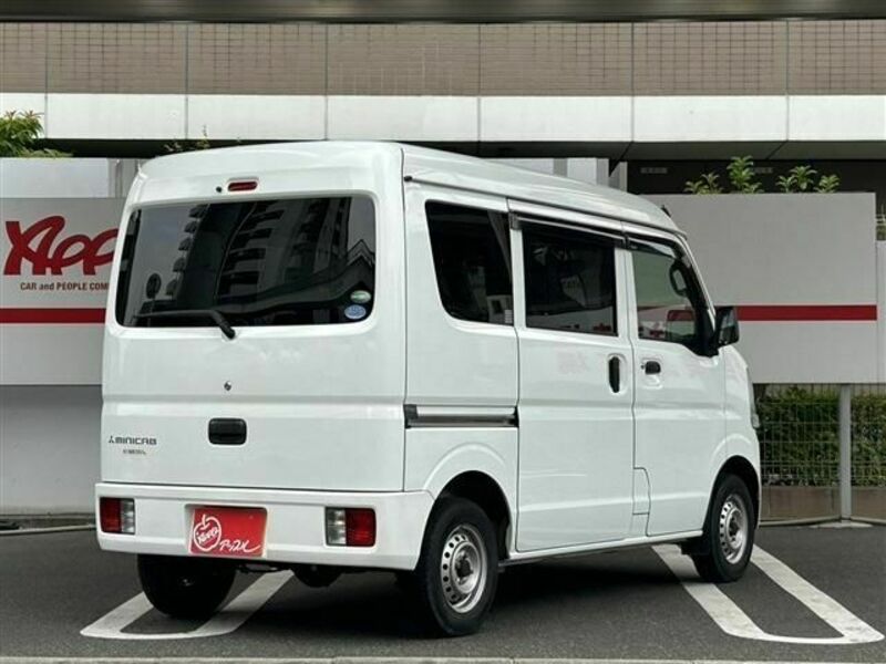 MINICAB VAN