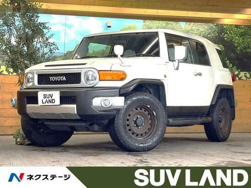 TOYOTA FJ CRUISER