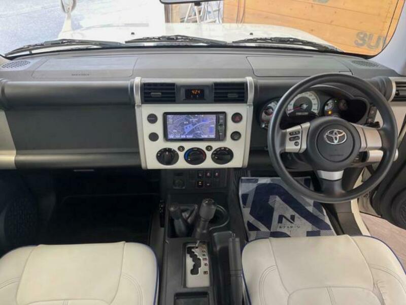 FJ CRUISER