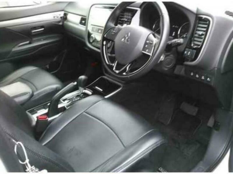 OUTLANDER
