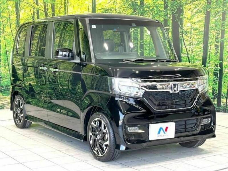 N BOX CUSTOM