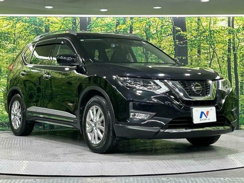 X-TRAIL