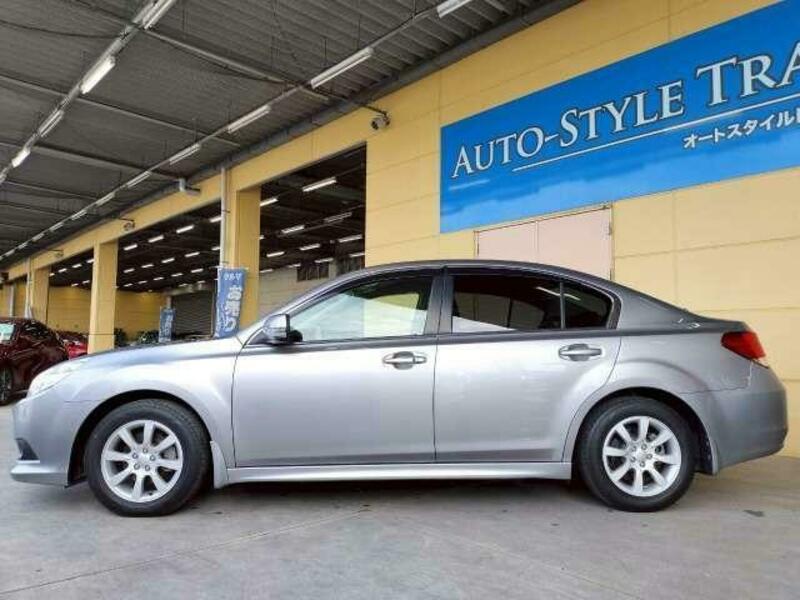 LEGACY B4