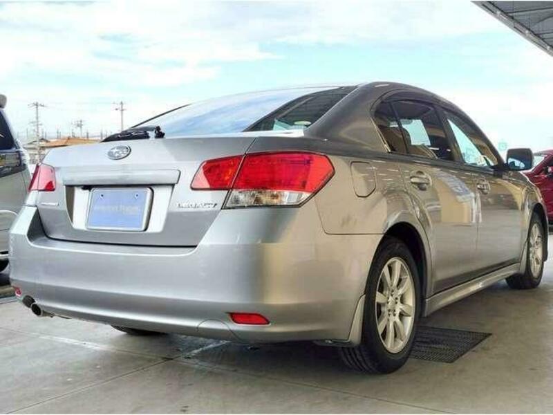 LEGACY B4