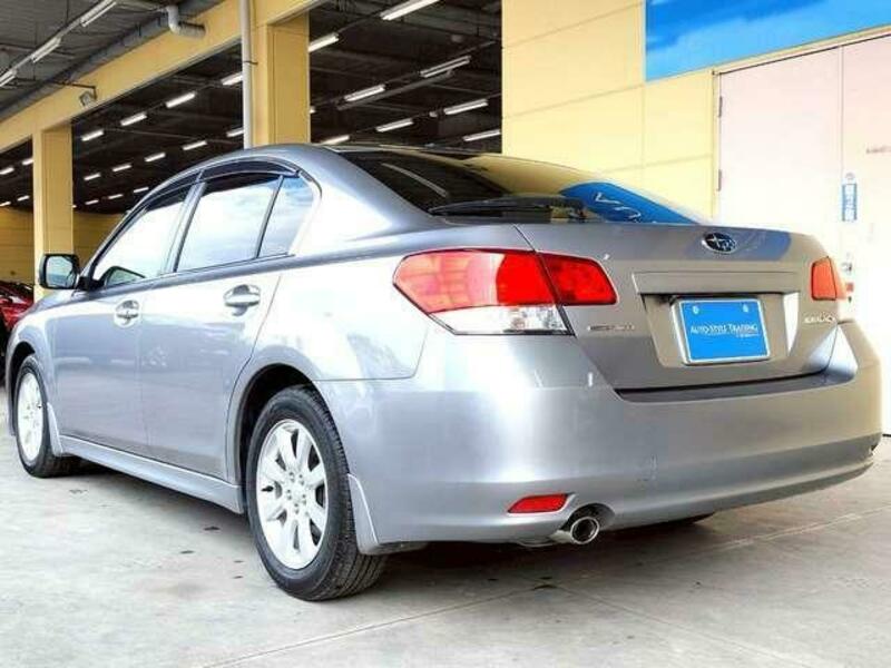 LEGACY B4